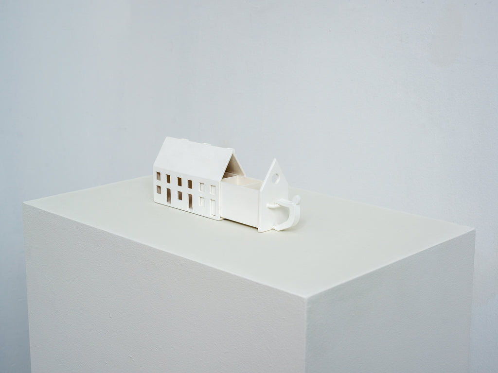 Drawerhouse